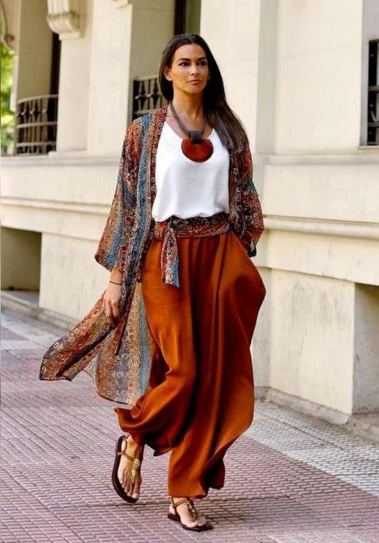 Look estilo boho-chic.