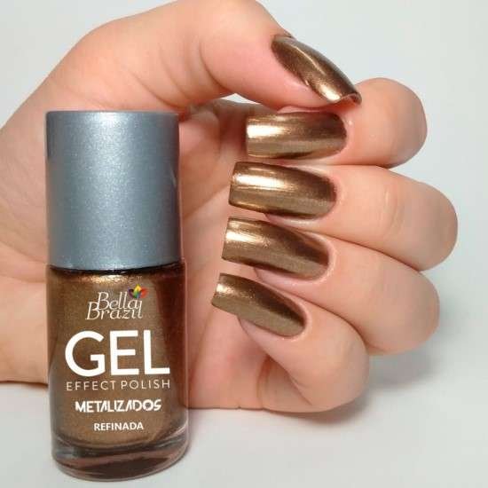 Esmaltes dourados.