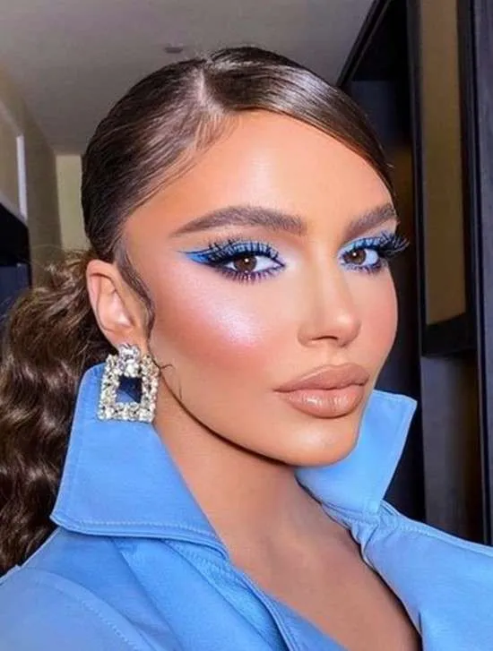 Make azul claro.