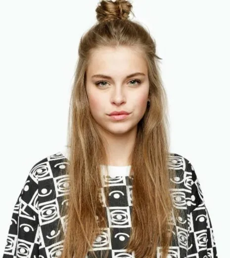 Penteado semi preso.