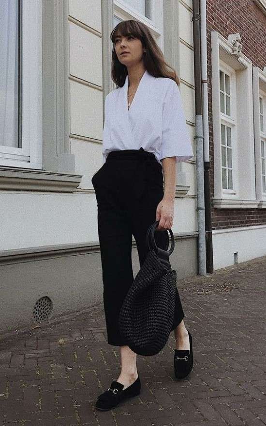 Diferença entre loafer e mocassim.