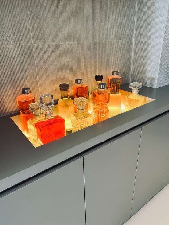 Dicas de decoração para sala barzinho iluminado.