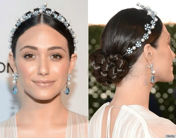 Cabelos com tiara