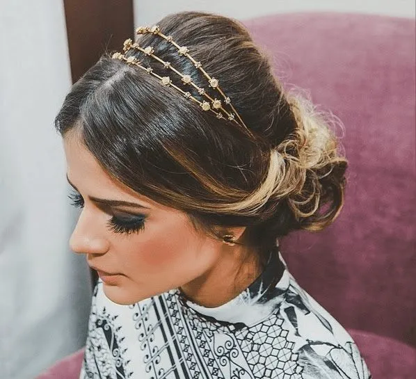 Como usar tiaras nos cabelos.
