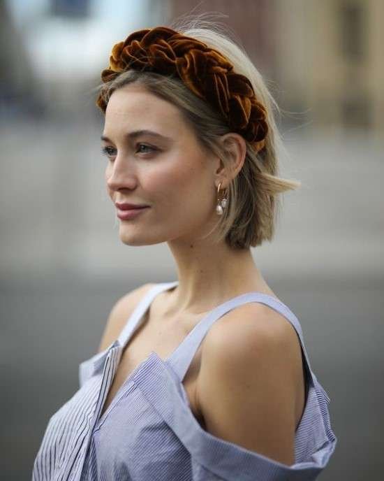 Tiaras cabelo curto.