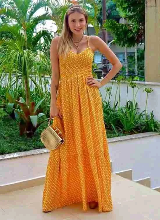 Poá roupa vestido laranja look.