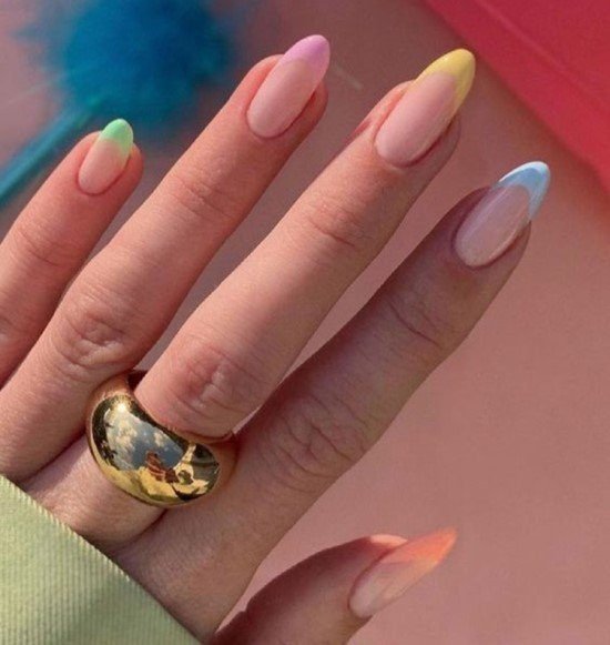 Unhas inglesinhas: 30 ideias.