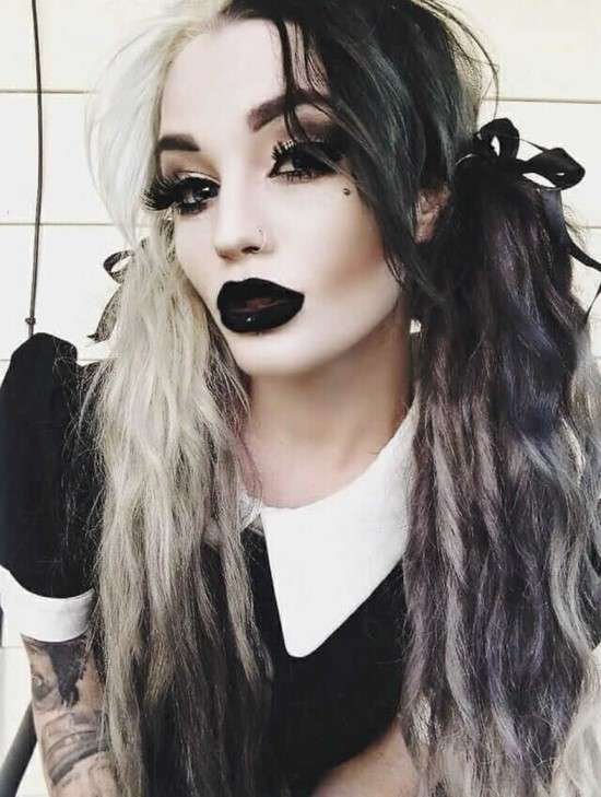 Mulher gótica.