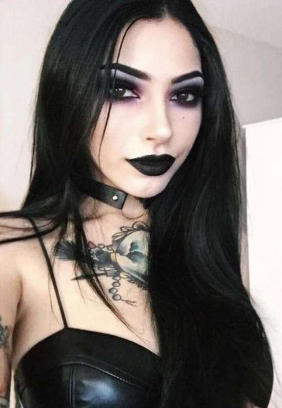 Make gótica pesada.