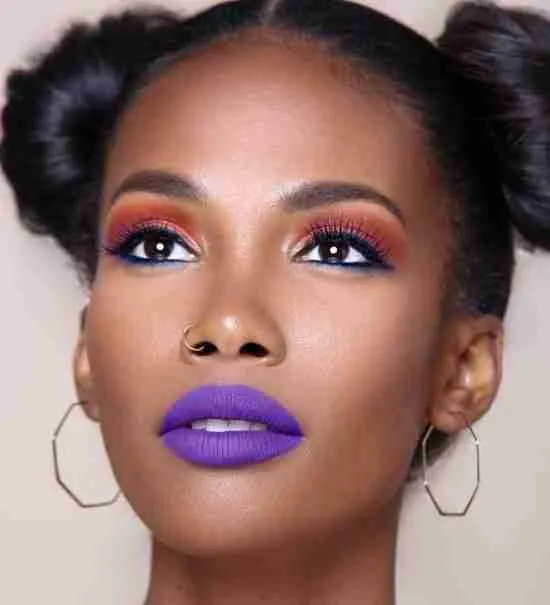 Make roxa com laranja.