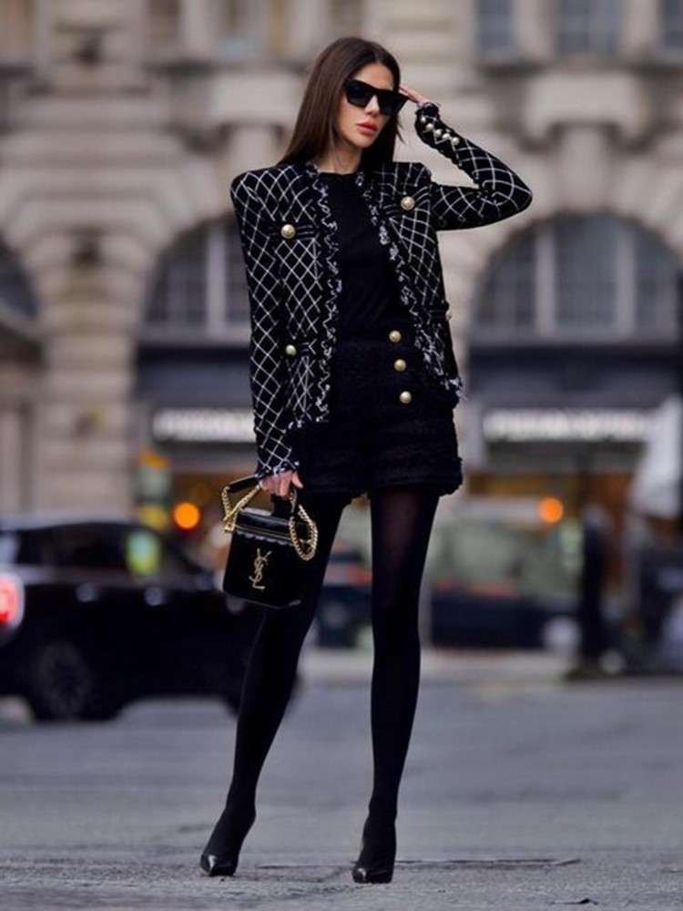 Look preto.