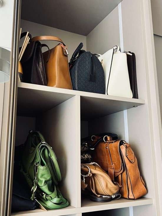 Como organizar bolsas.