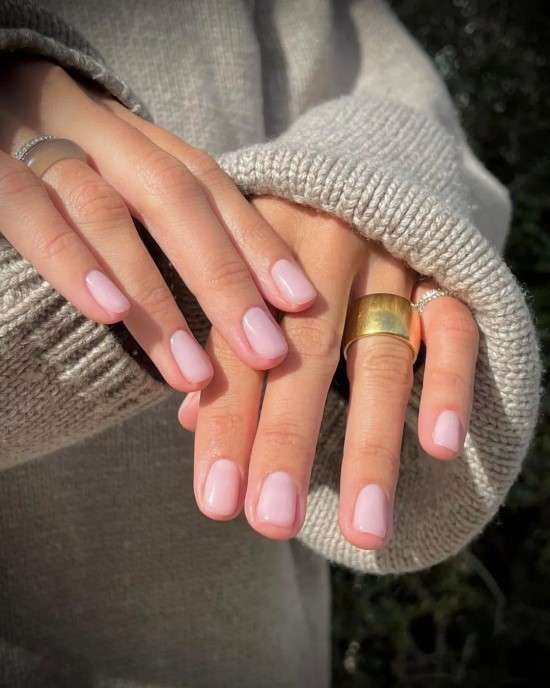 Unhas Clean Girl.
