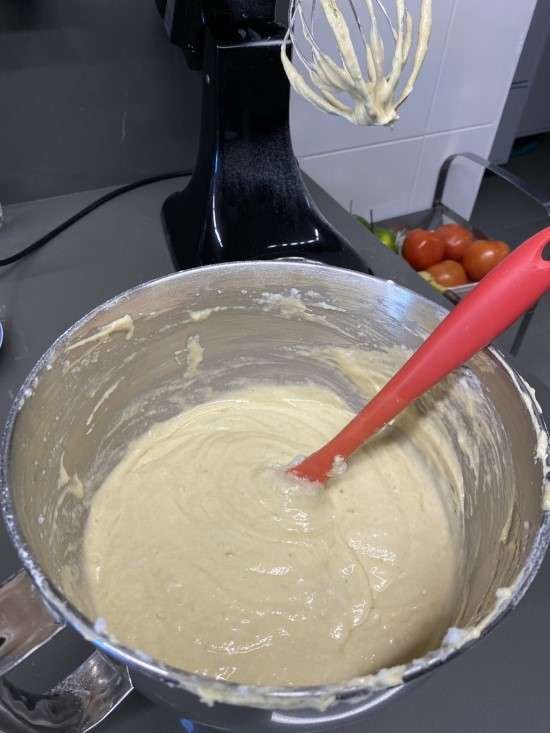 Receita de bolo de limão sem lactose.