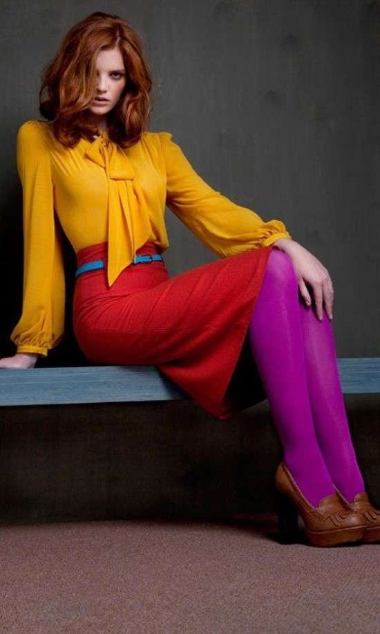 Look feminino com combinação tétrade.