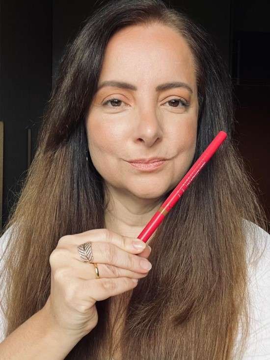 Resultado lapiseira de sobrancelhas Niina Secrets.