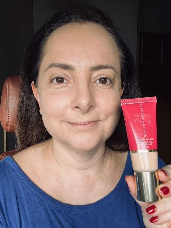 Base Hidra Glow Niina Secrets Resenha.