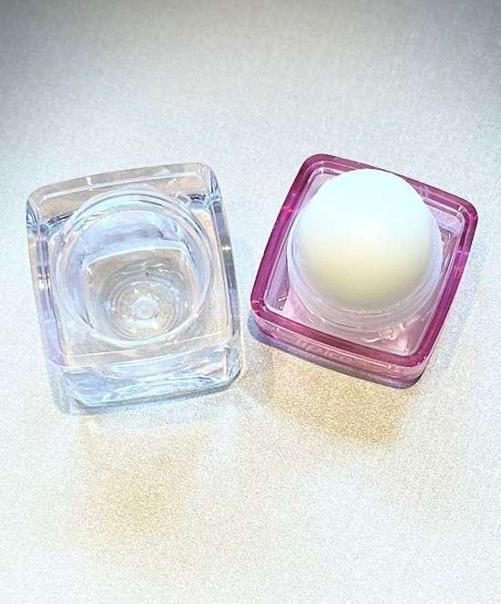 Lip Ice Cube Resenha.