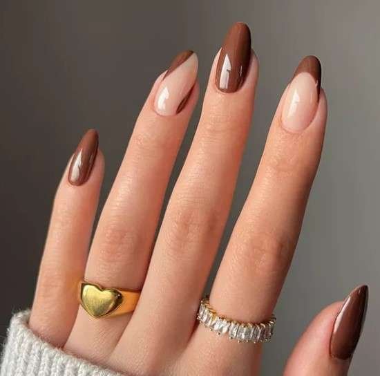Unhas Mocha Mousse.