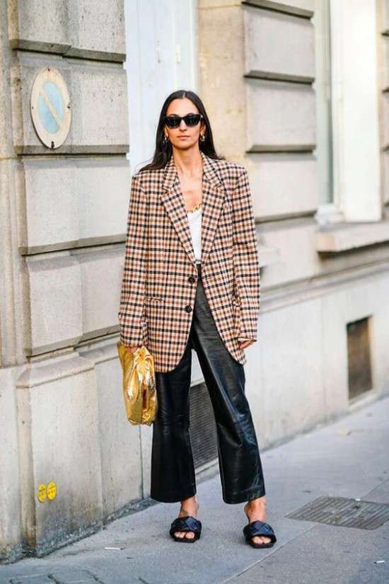 Como usar terceira peça look maxi blazer xadrez.