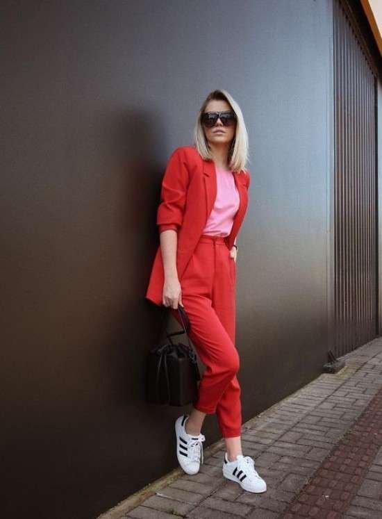 Look sport chic.