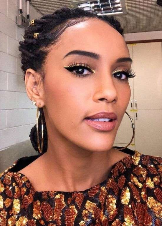 maquiagem dourada pele negra.