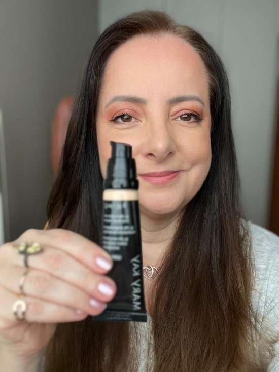 Resenha do CC Cream Mary Kay.