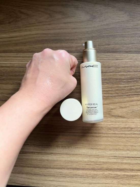 Mac Hyper Real Serumizer resenha.