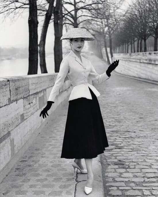 Moda anos 50 feminina.