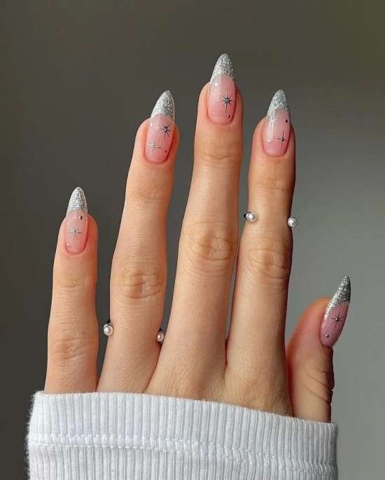 Unhas de Reveillon.