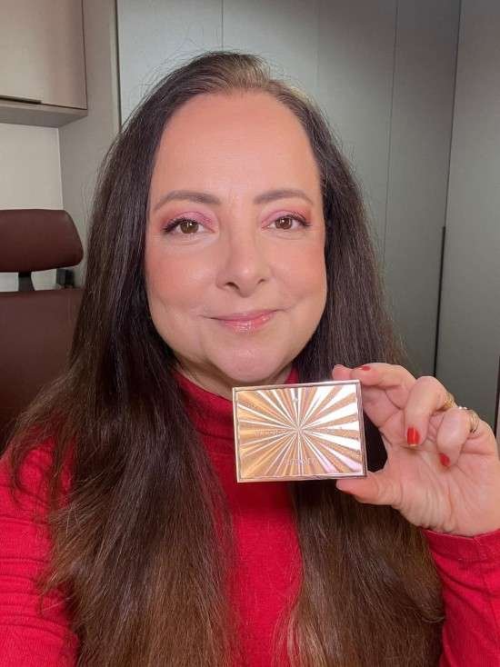 Paleta de sombras Niina Secrets Shine resenha.