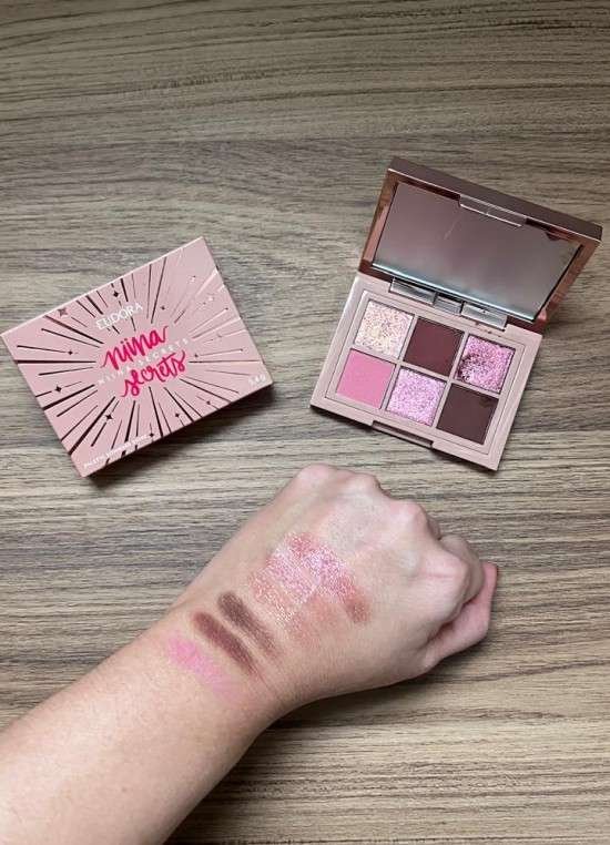 Swatch da paleta Shine Niina Secrets.