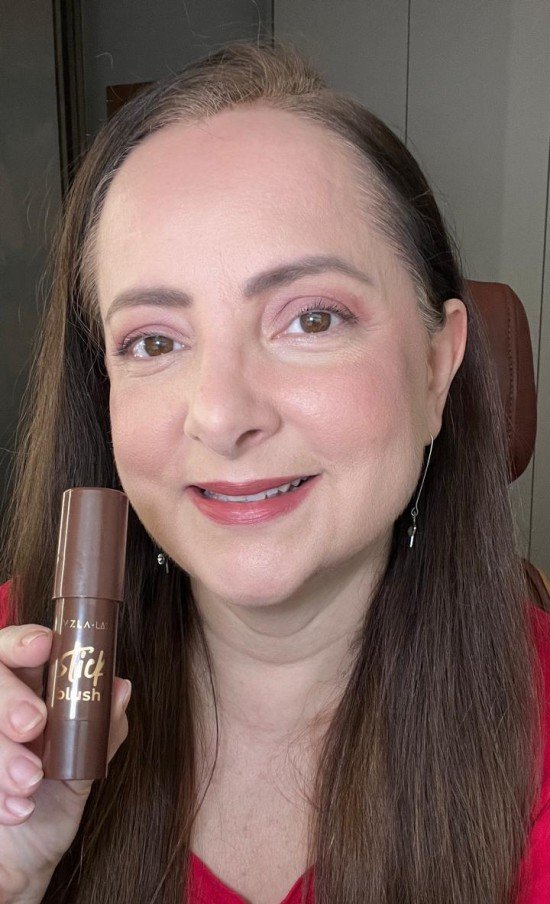 Blush Stick Red Mocha Vizzela resenha.