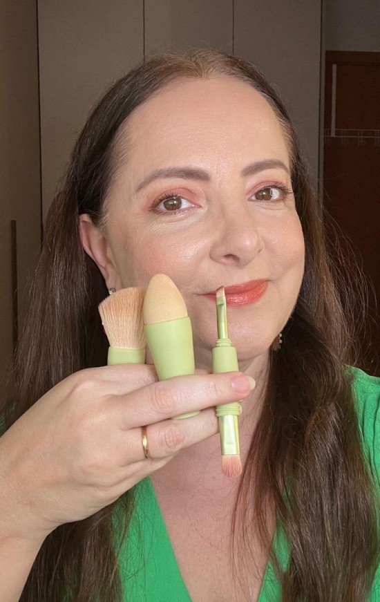 Pincel essencial 4 em 1 Guava.